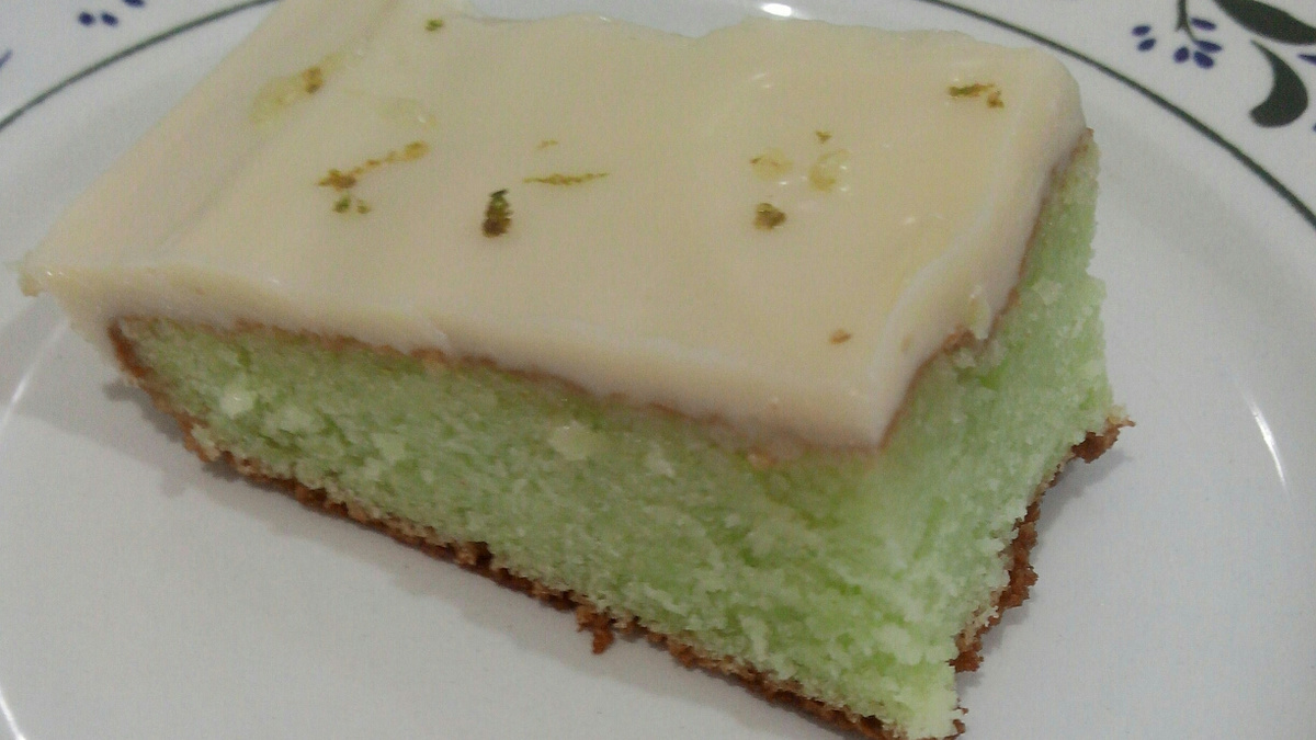 Bolo de limão gelado