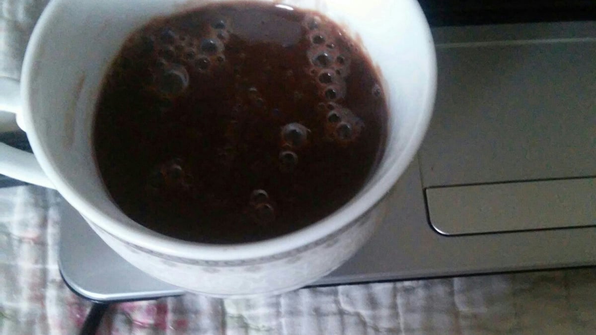 Chocolate quente com água