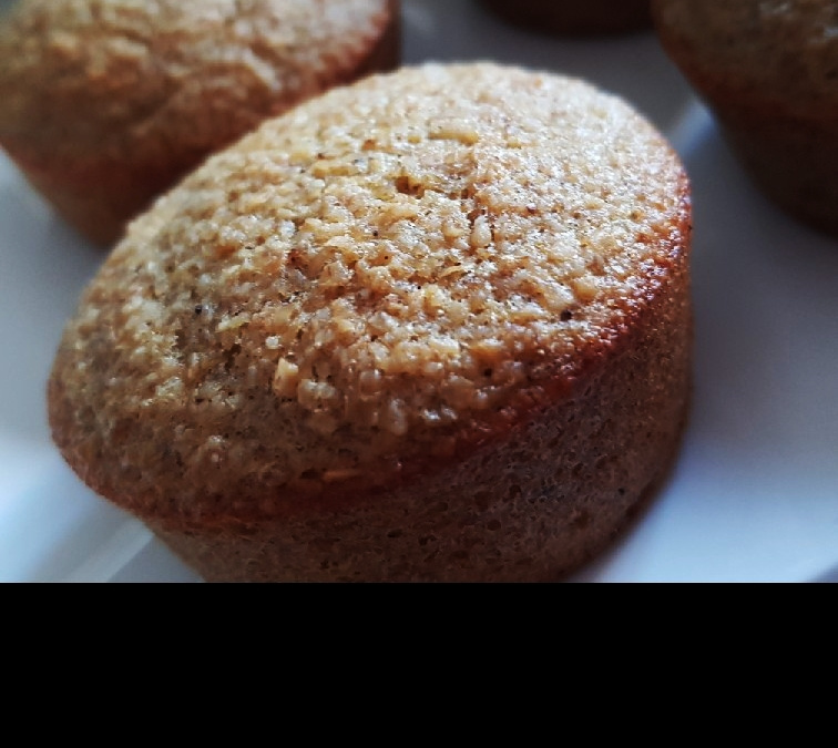 Bolo super fit de banana (sem farinha, sem açúcar e sem leite)