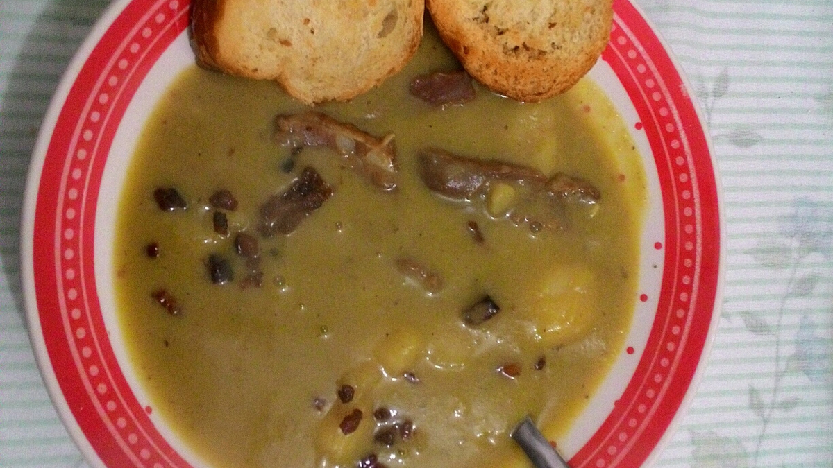 Sopa de ervilha esquenta tudo