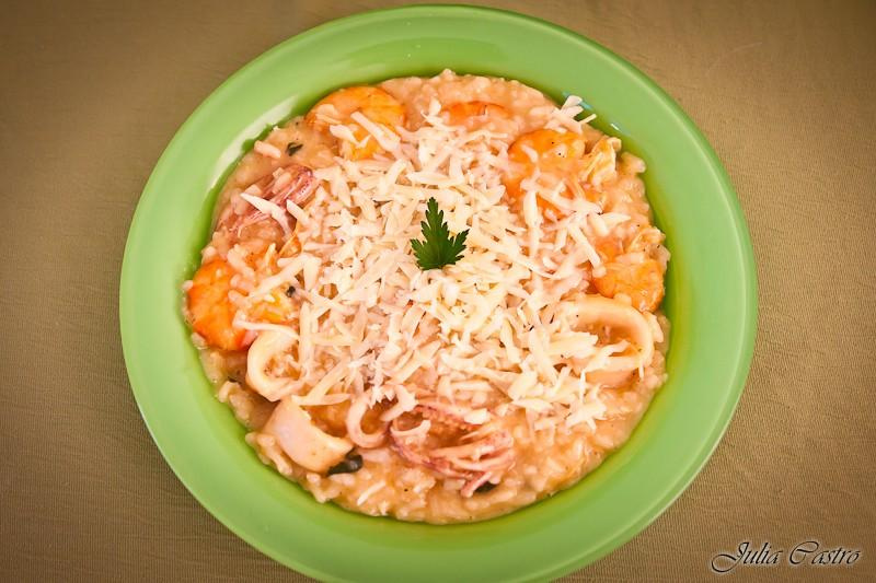 Risoto de camarão e lula