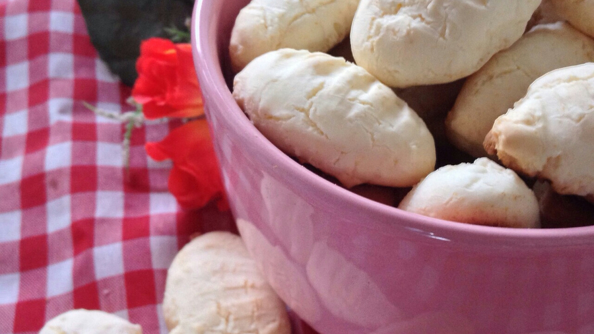 Bolachinhas de maizena com coco