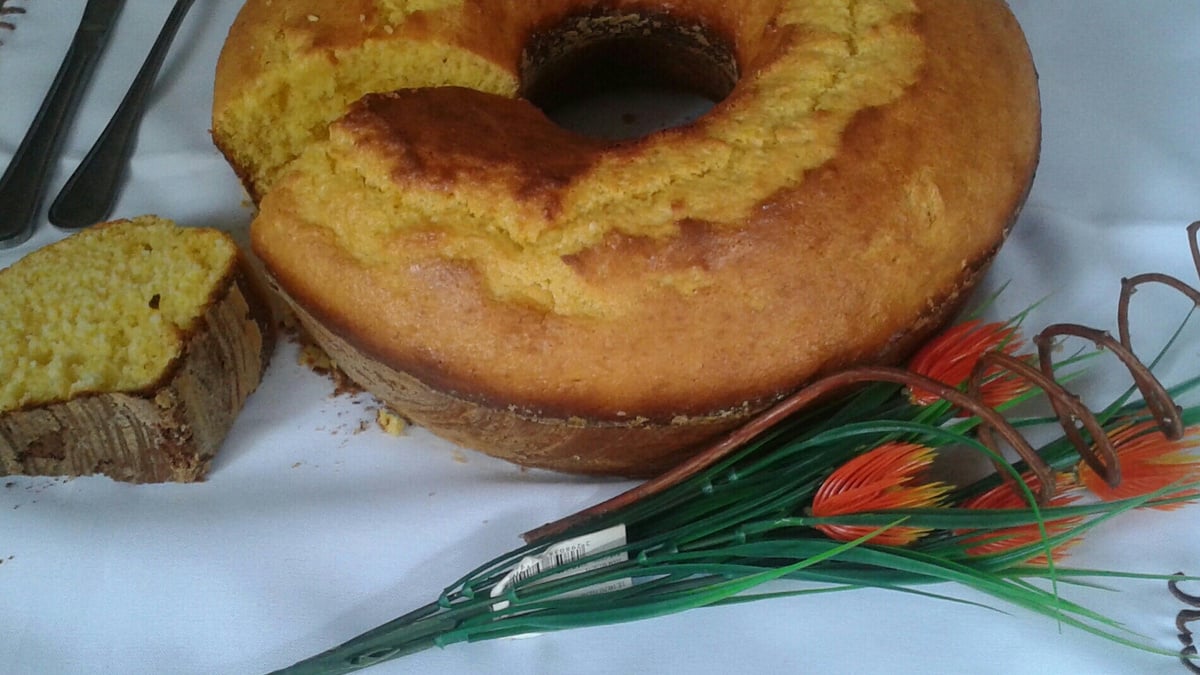Bolo de milho molhadinho