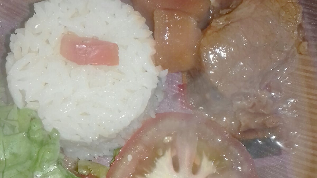Carne de panela com molho de cerveja e aipim