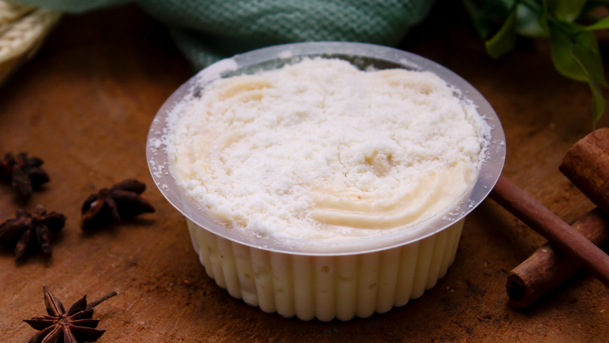 Torta com bolacha Maria