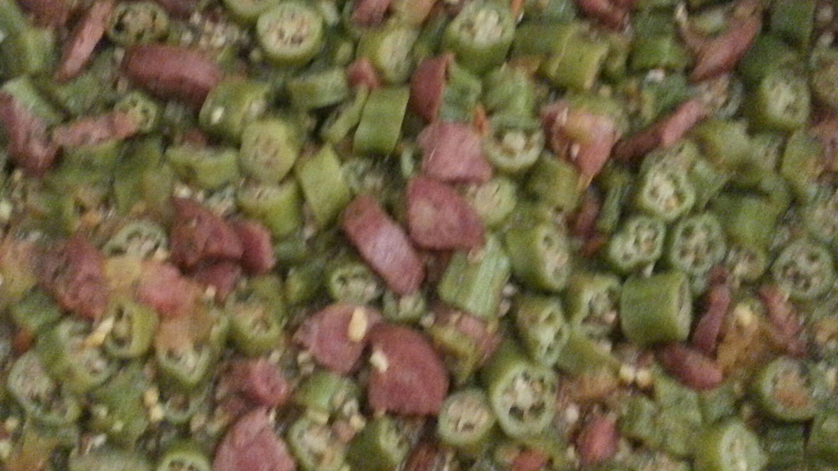 Quiabo com calabresa