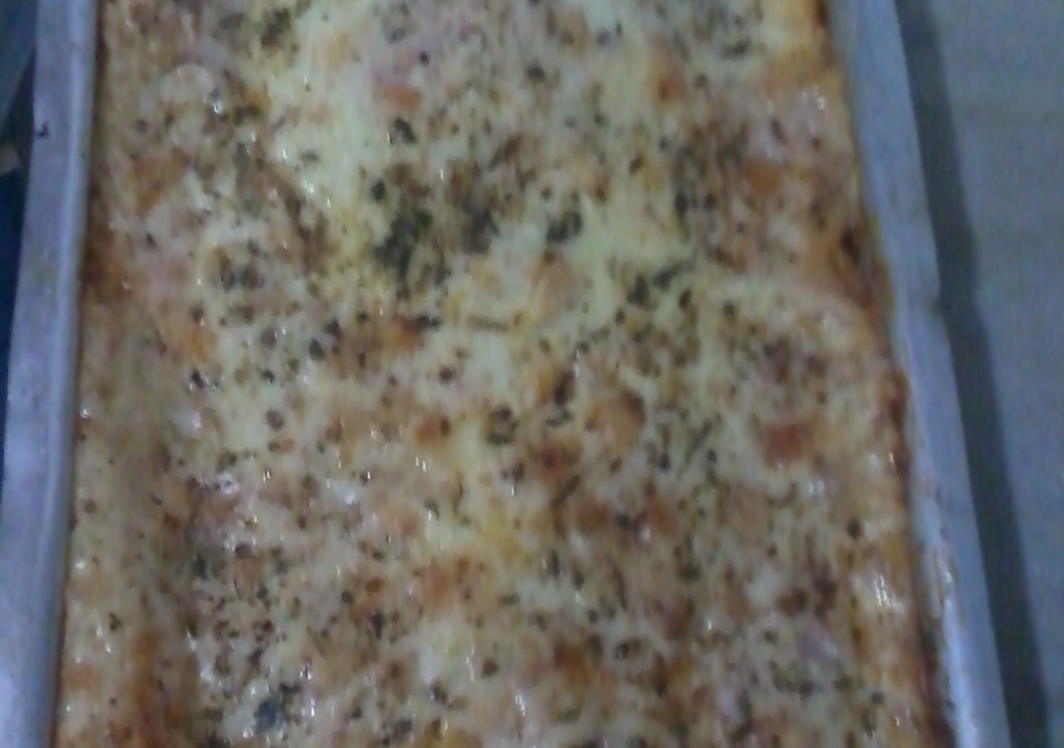 Lasanha com massa de panqueca