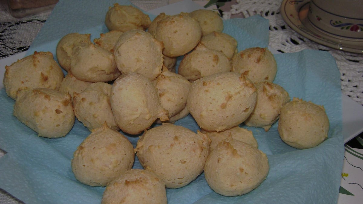 Pão de queijo mega prático sem forminhas