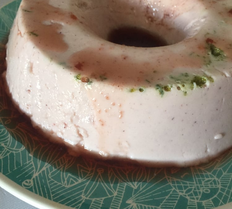 Pudim de frutas vermelhas e limão