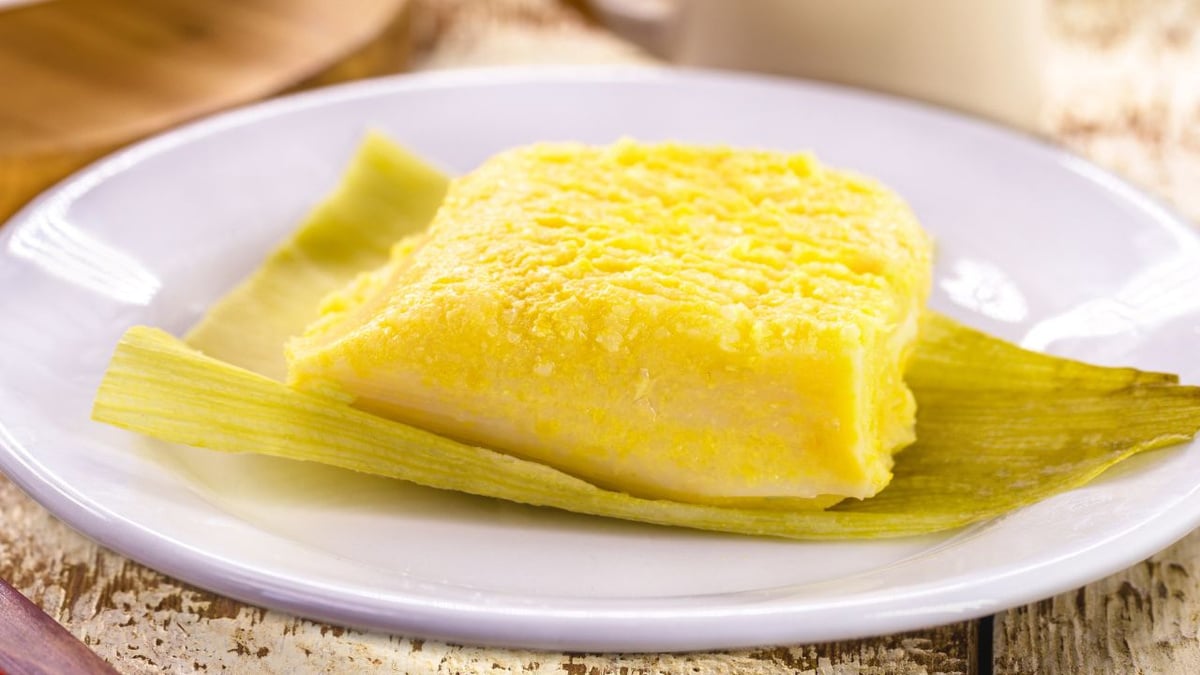 Pamonha de milho verde na cuscuzeira: receita prática doce ou salgada