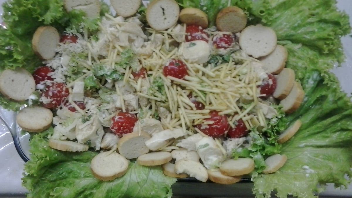 Salada de palmito com frango