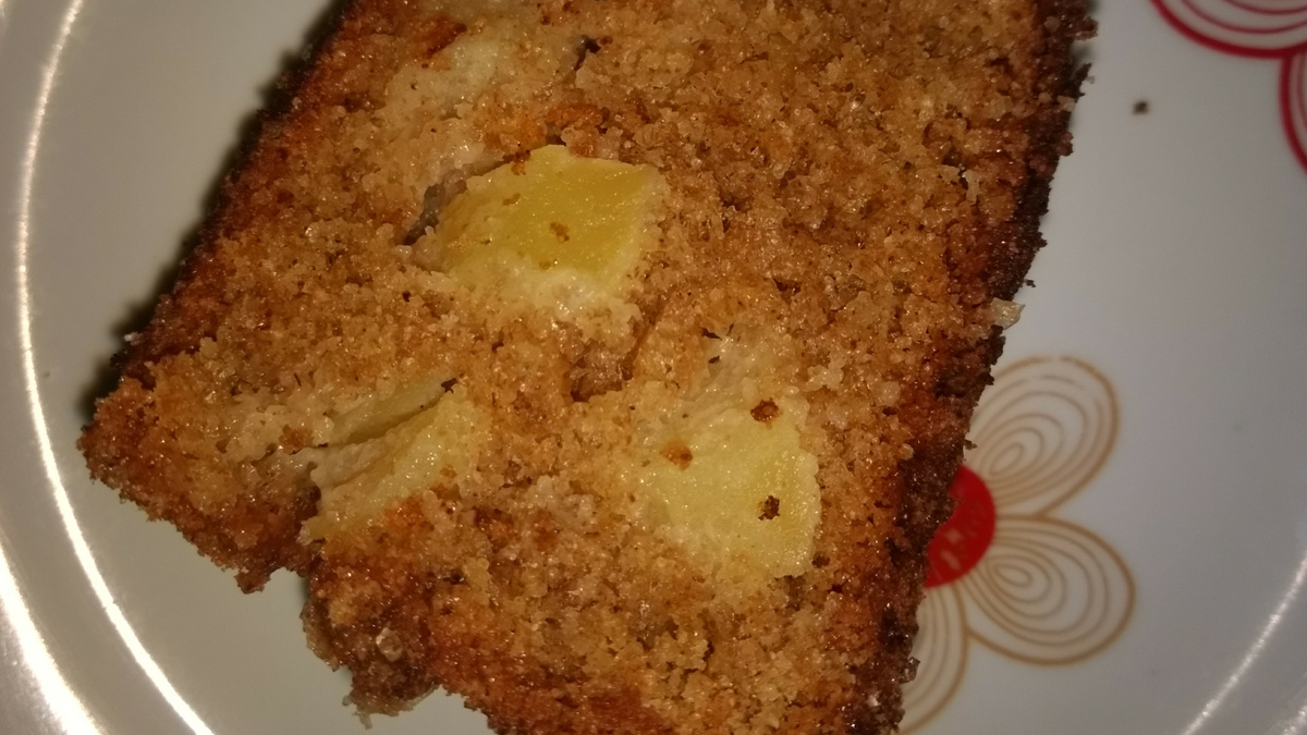 Bolo de maçã com canela integral