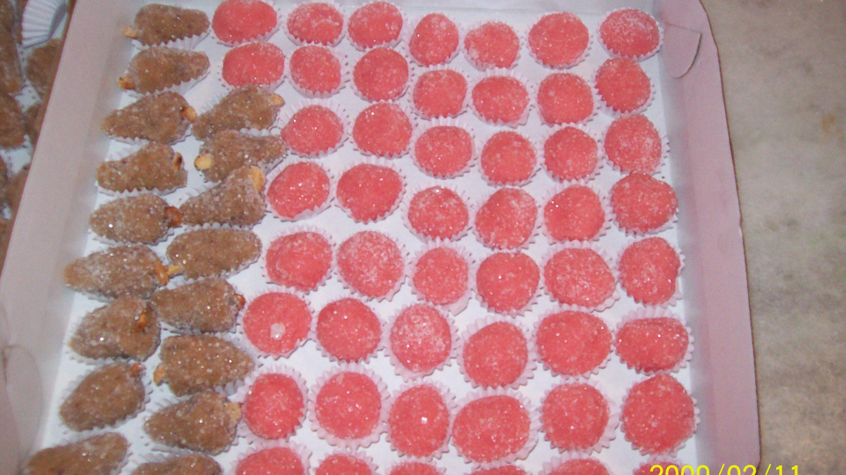 Brigadeiro rosa ou bicho de pé