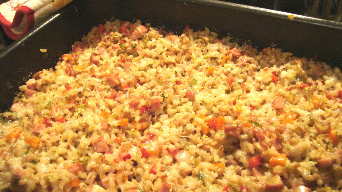 Arroz de forno fácil e barato