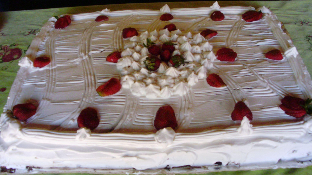 Bolo de aniversário de morango