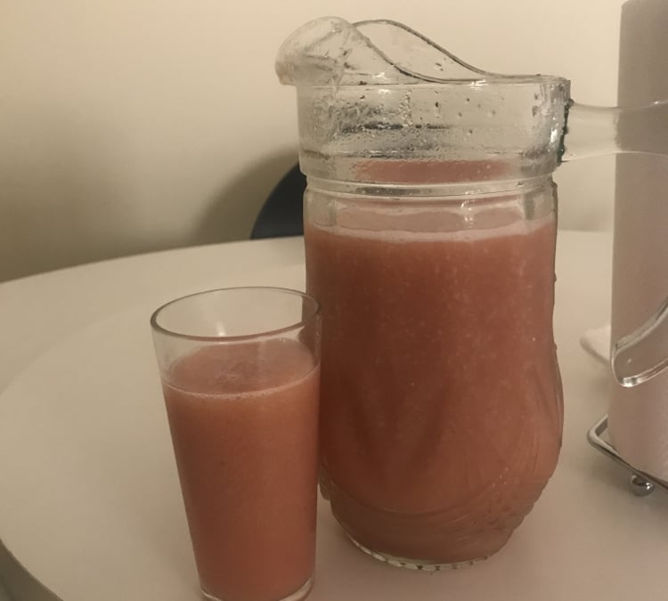 Suco de goiaba especial