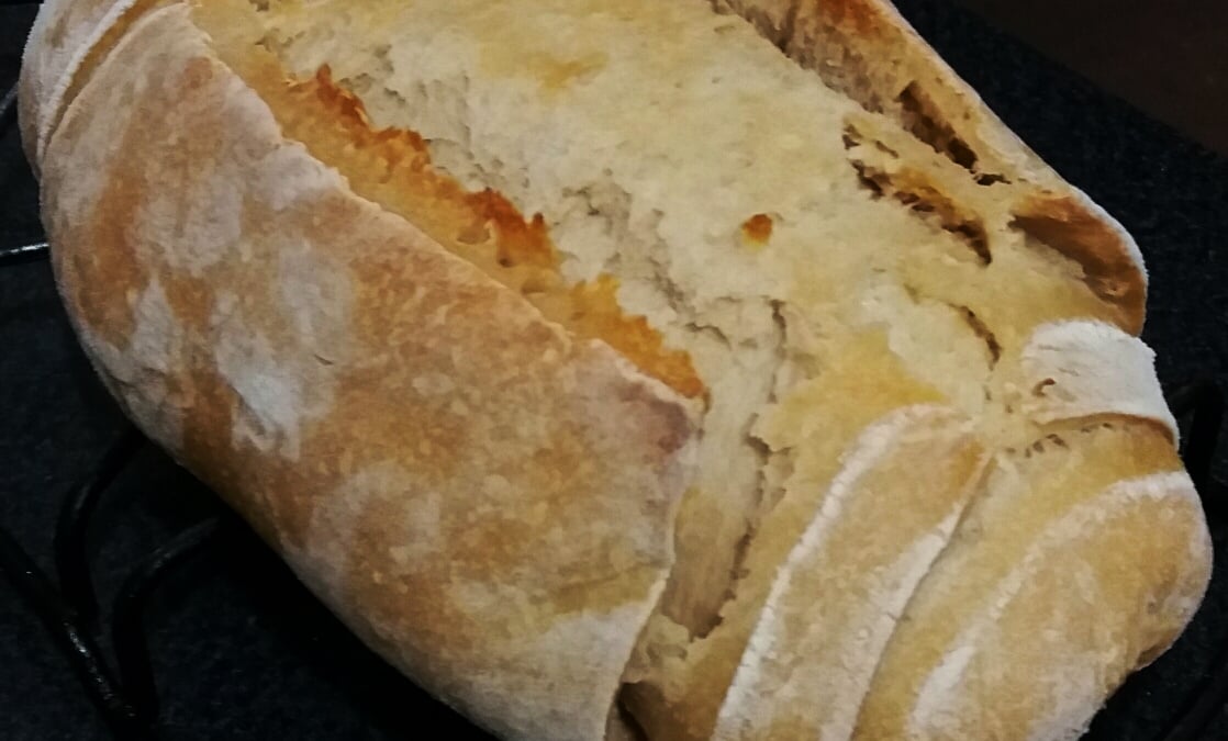 Pão caseiro feito com fermento natural