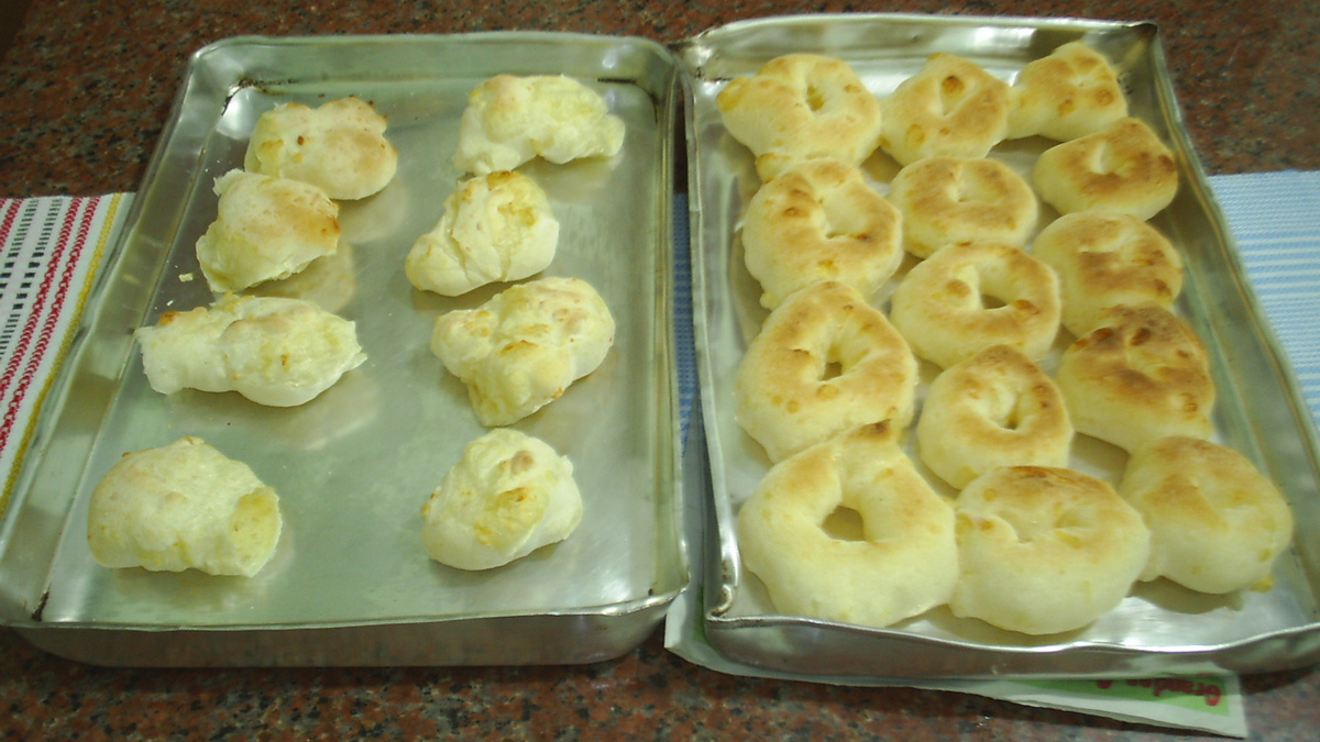 Biscoito de polvilho azedo com queijo