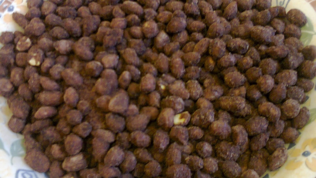 Amendoim doce de microondas
