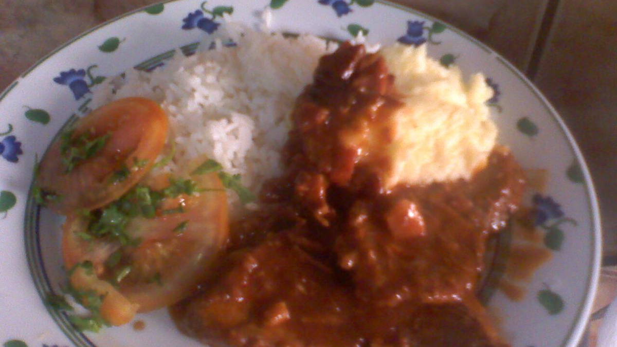 Carne com cerveja preta