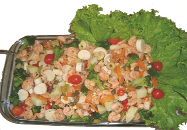 Salada de camarão