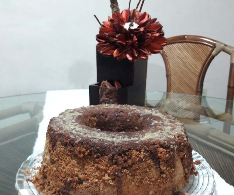 Bolo de Maçã & Canela com passas e nozes