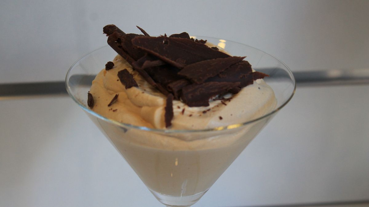 Mousse extra cremosa de doce de leite sem ovo