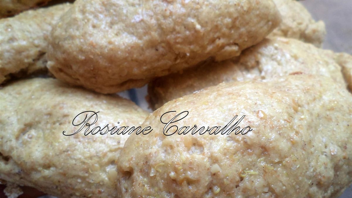 Pãozinho de quinoa e castanha do pará