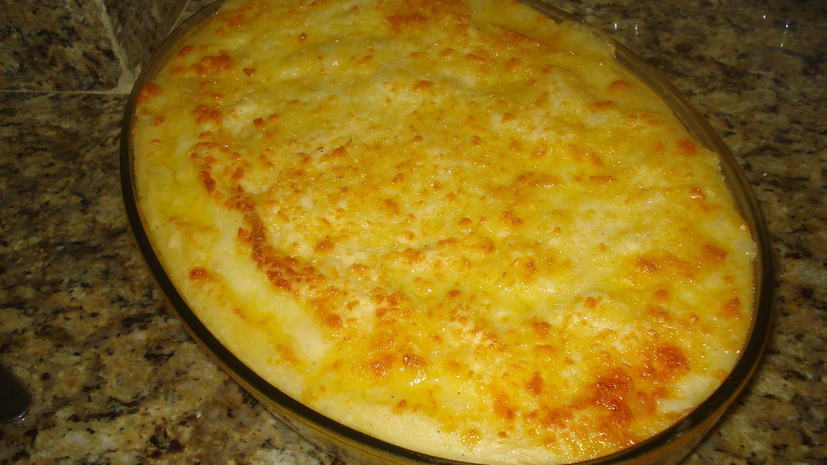 Escondidinho de carne de sol