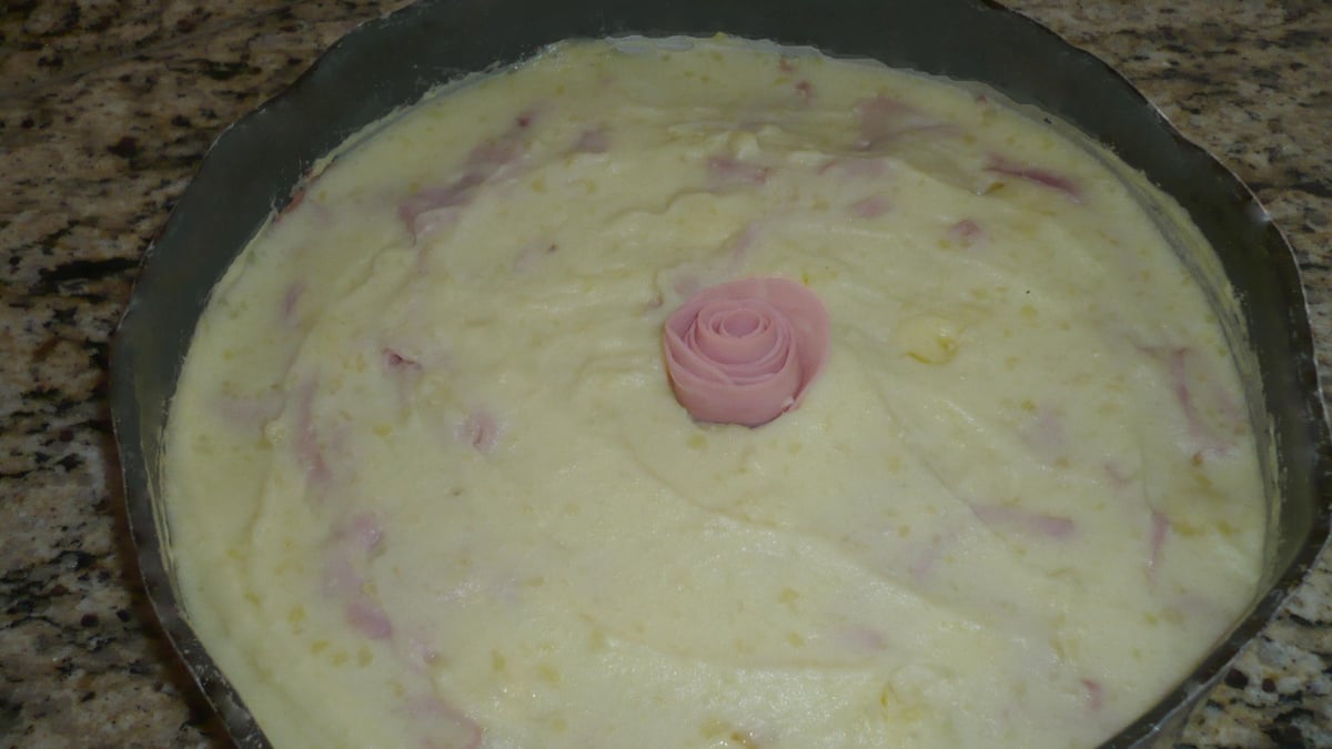 Purê de batata com presunto e queijo