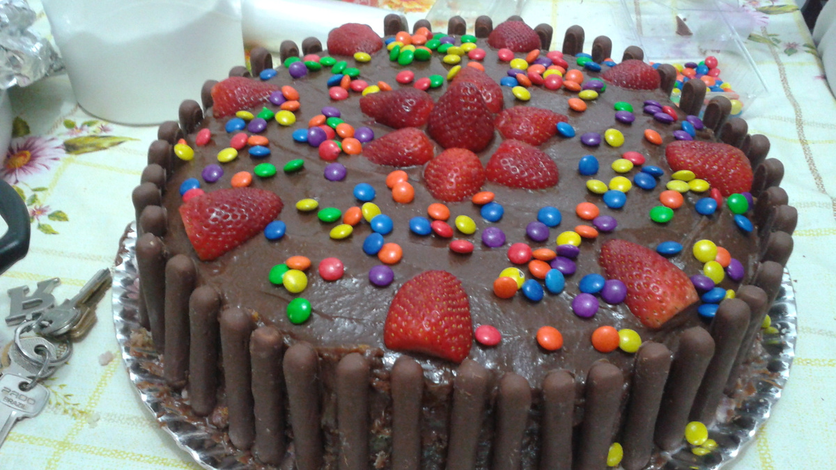 Bolo de morango com nutella