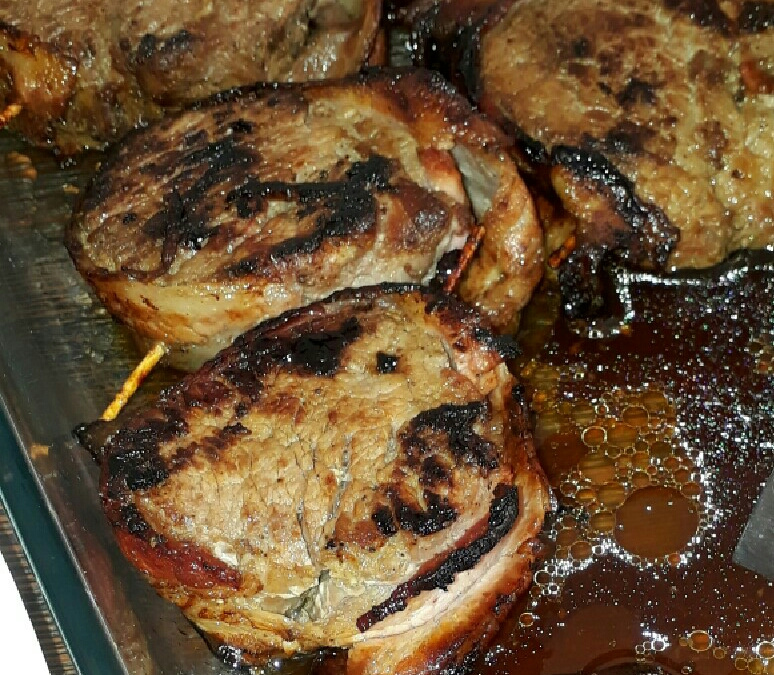 Medalhão de filé mignon ao vinho tinto
