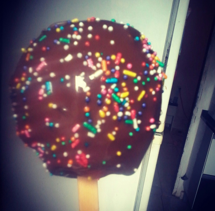 Maçã do amor de chocolate