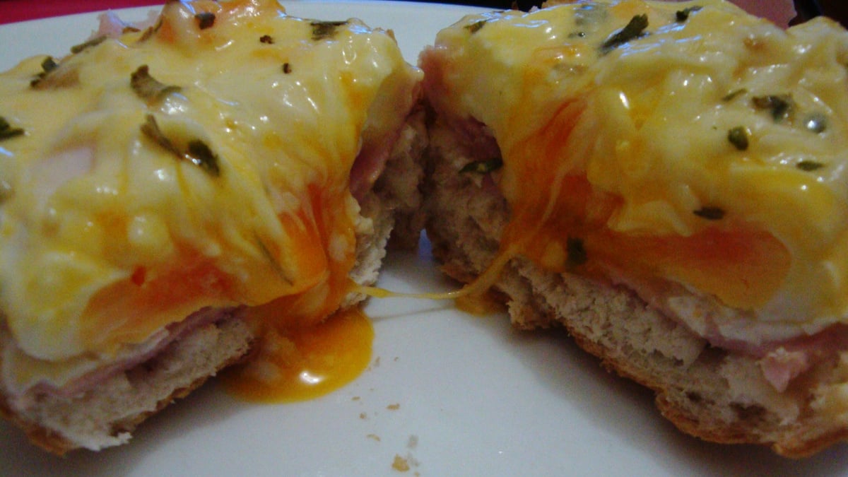 Ovos Benedict