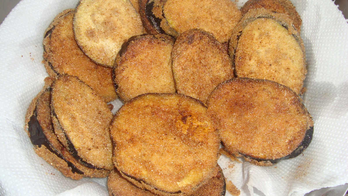 Berinjela a milanesa