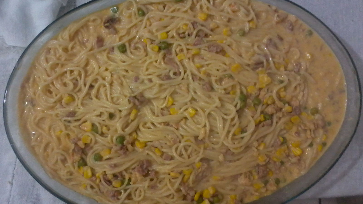 macarrão ao molho branco