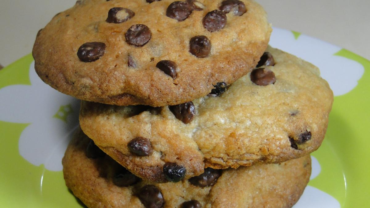 Cookie de Chocolate com gotas de Chocolate Assado