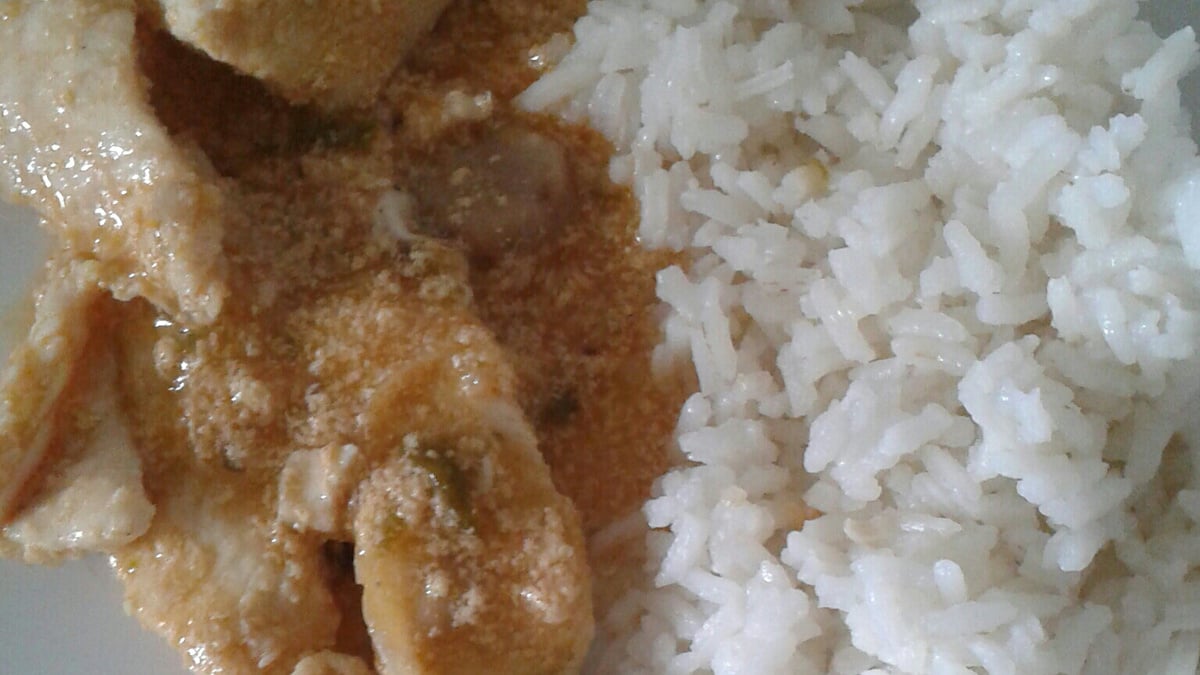Frango com leite de coco
