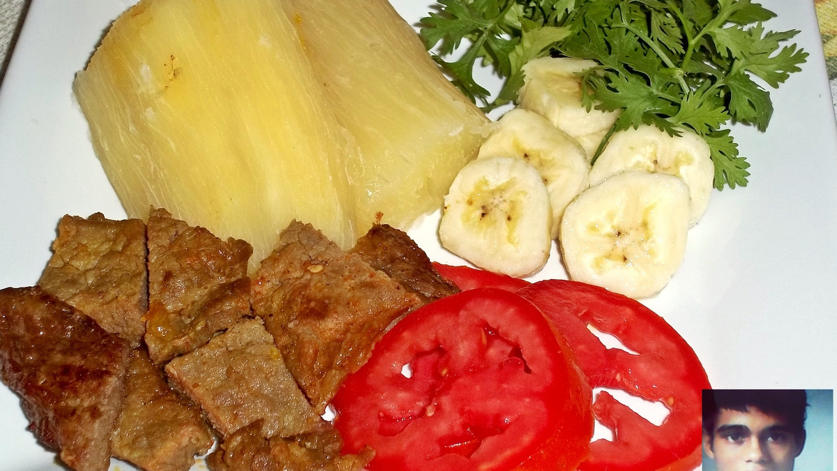 Carne de sol com macaxeira