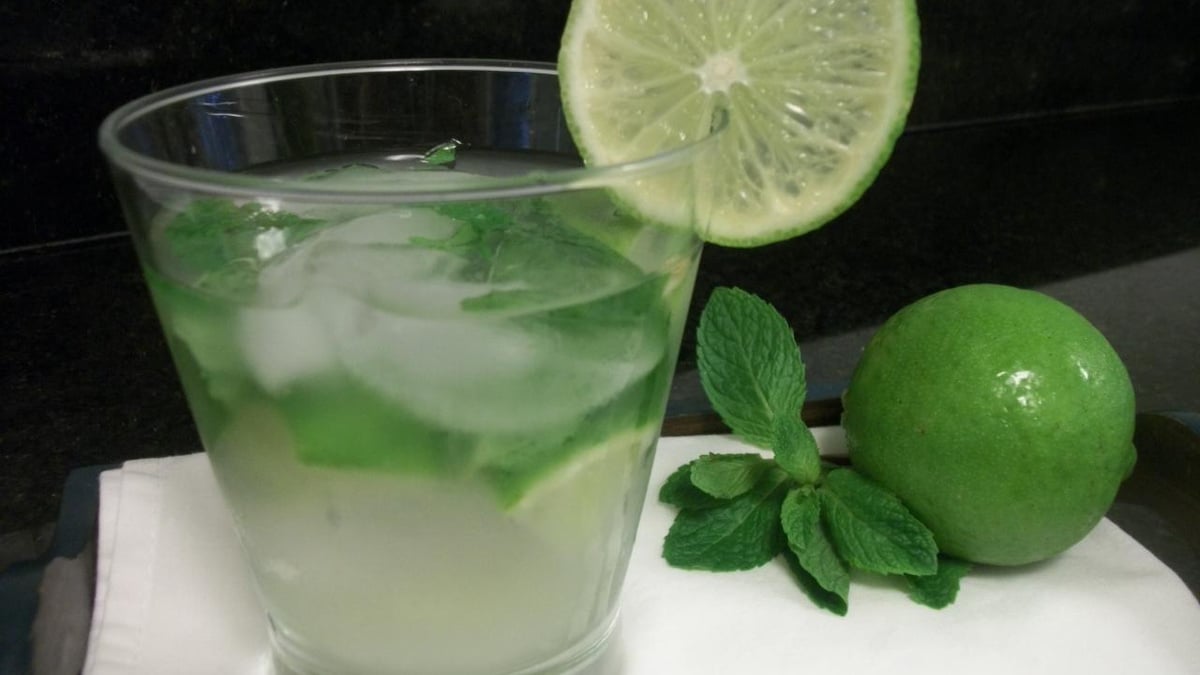 Caipirinha com Hortelã