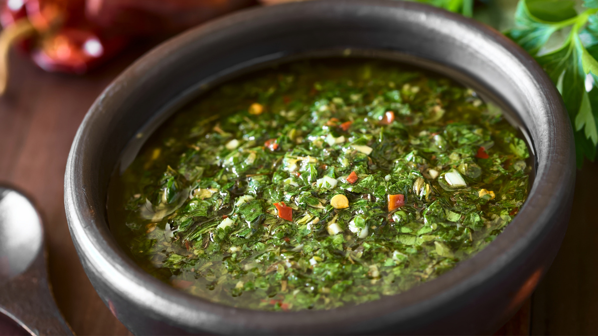 Molho chimichurri para churrasco