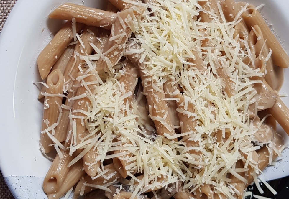 Penne com shitake