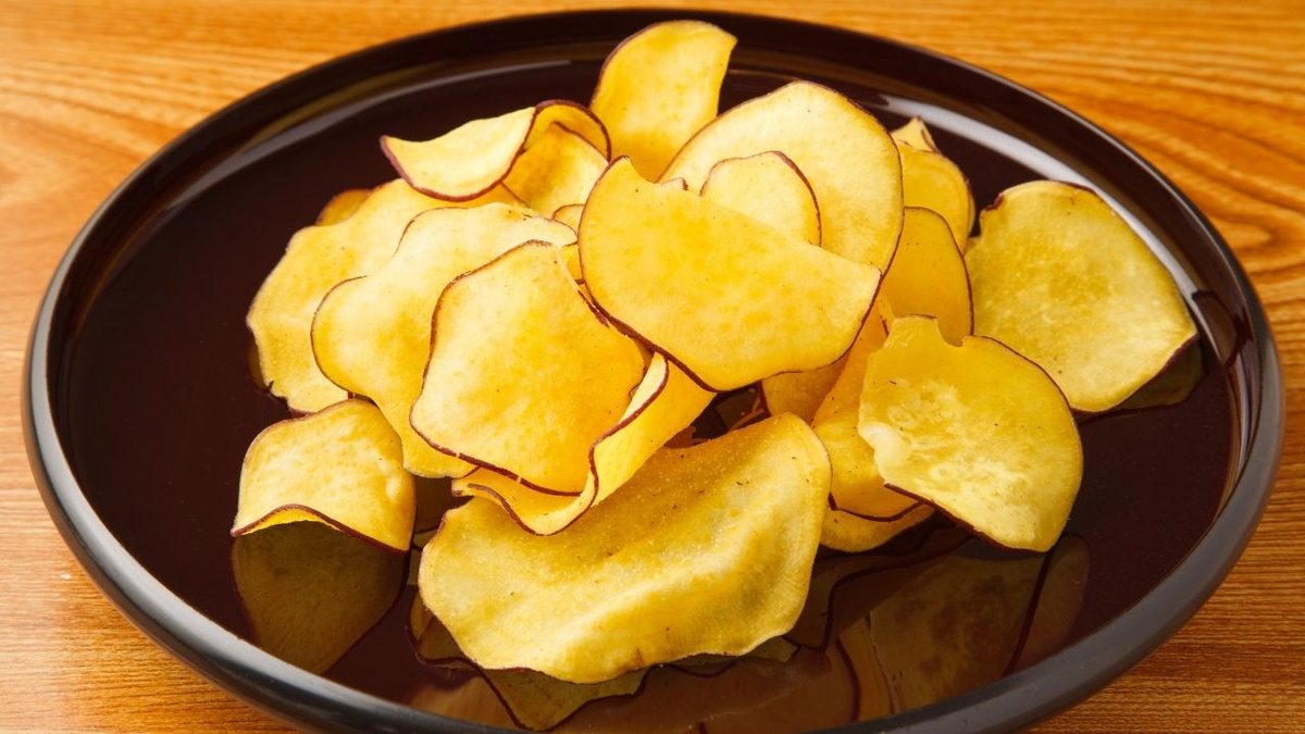 Chips de batata-doce na airfryer
