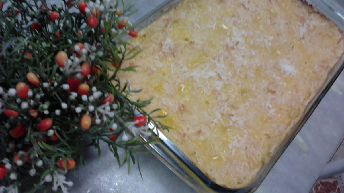 Bolo de milho com leite condensado e coco (sem farinha de trigo)