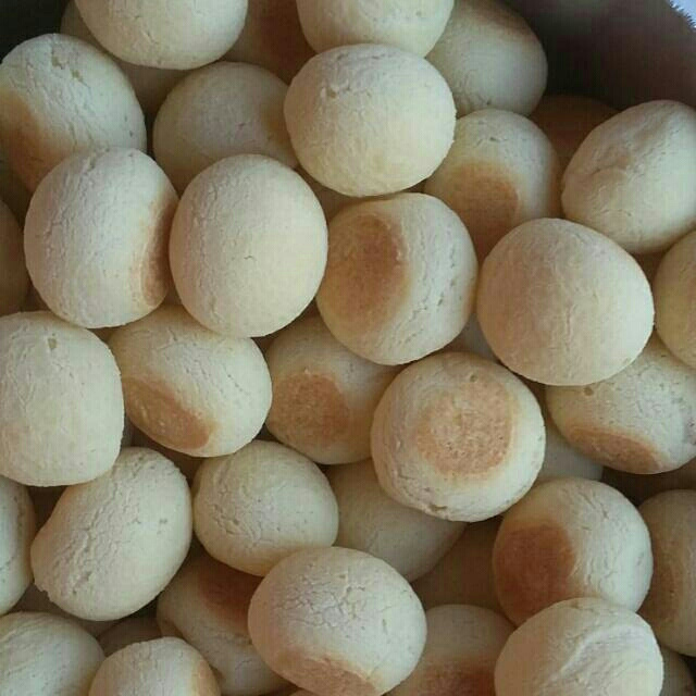 Pão de queijo fácil