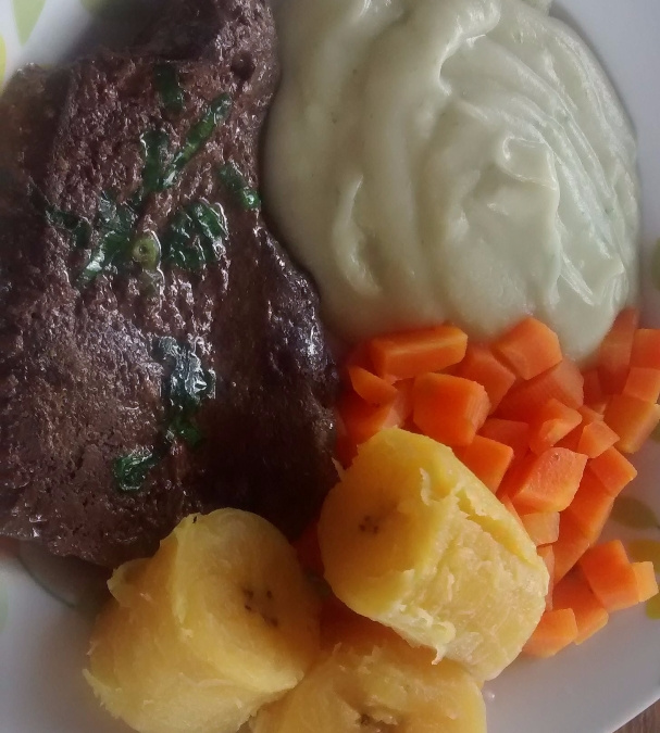 Purê de inhame com cebolinha
