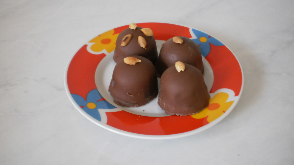 Bombom de amendoim