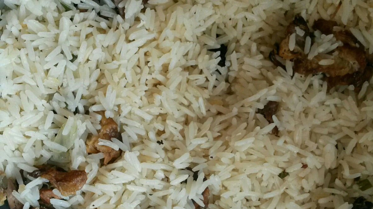 Arroz carreteiro com carne seca à moda antiga
