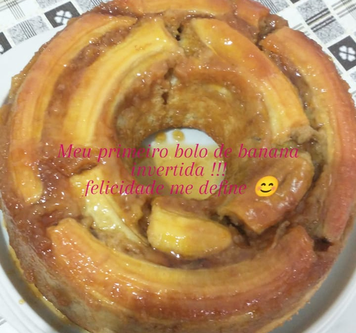 Bolo de banana invertido