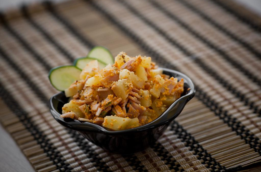 Salada de batata com presunto